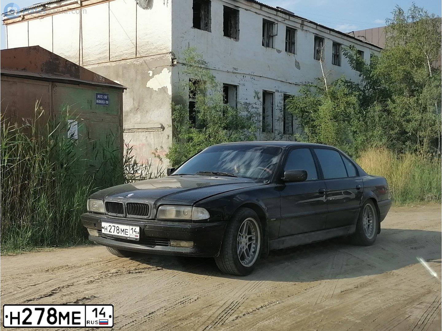 Фото автомобиля BMW W SERIE 7, 1998 — госномер А750ХВ150. Цвет: ЧЕРНЫЙ