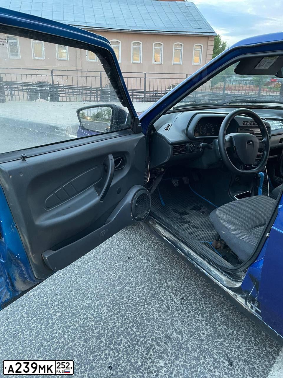 Фото автомобиля LADA 2109 SAMARA, 2004 — госномер А239МК252. Цвет: СИНИЙ