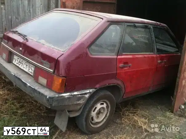 Фото автомобиля LADA 2109 SAMARA, 1999 — госномер У569СТ64. Цвет: ТЕМНО БОРДОВЫЙ