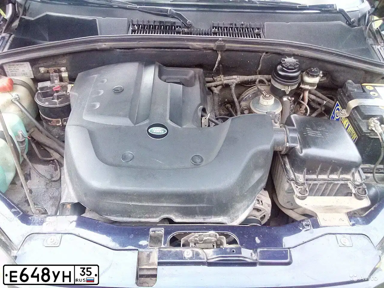 Фото автомобиля CHEVROLET NIVA, 2004 — госномер С225МН35. Цвет: ТЕМНО-СИНИЙ МЕТАЛЛИК