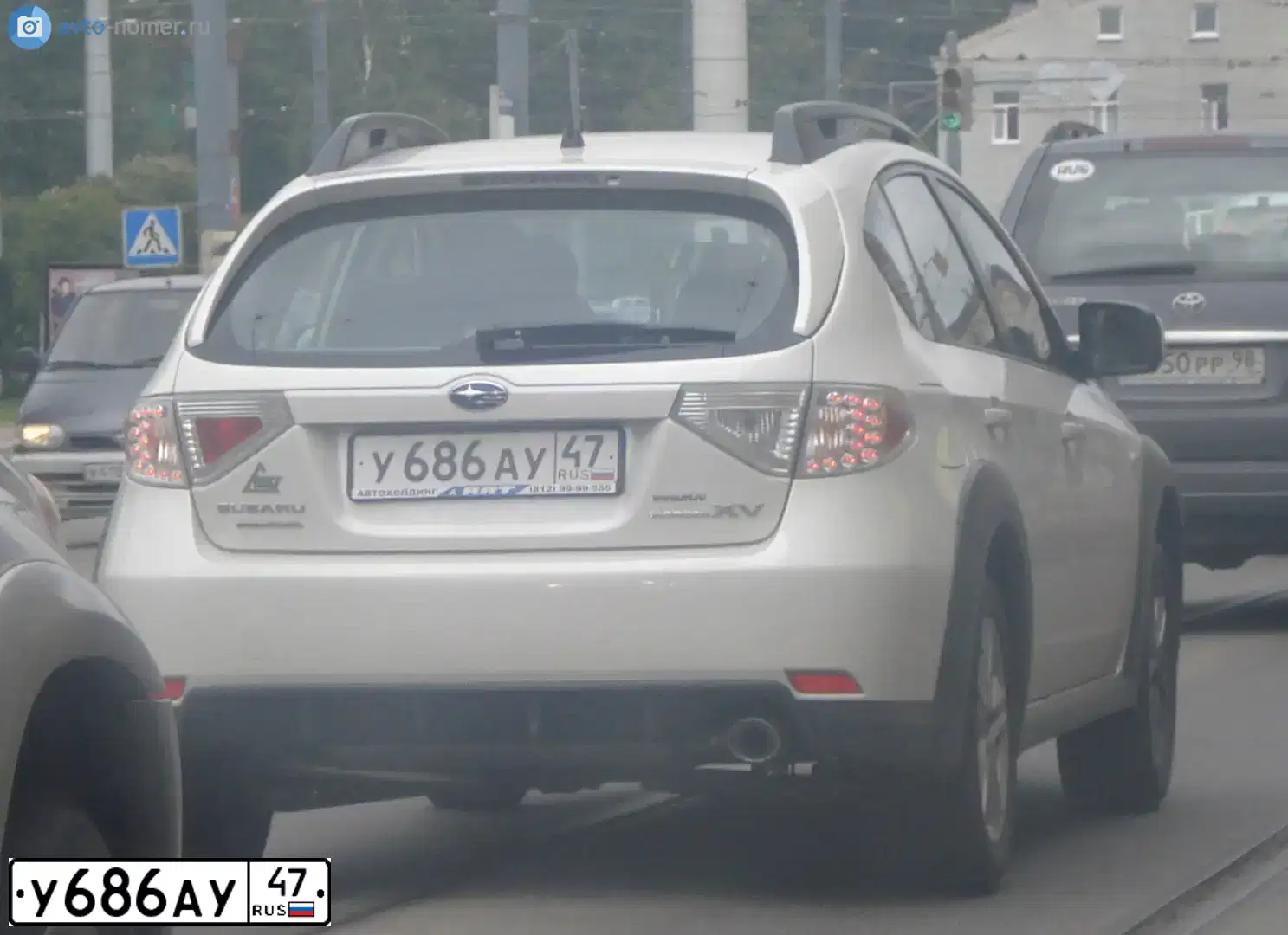 Фото автомобиля SUBARU IMPREZA, 2011 — госномер У686АУ47. Цвет: БЕЛЫЙ