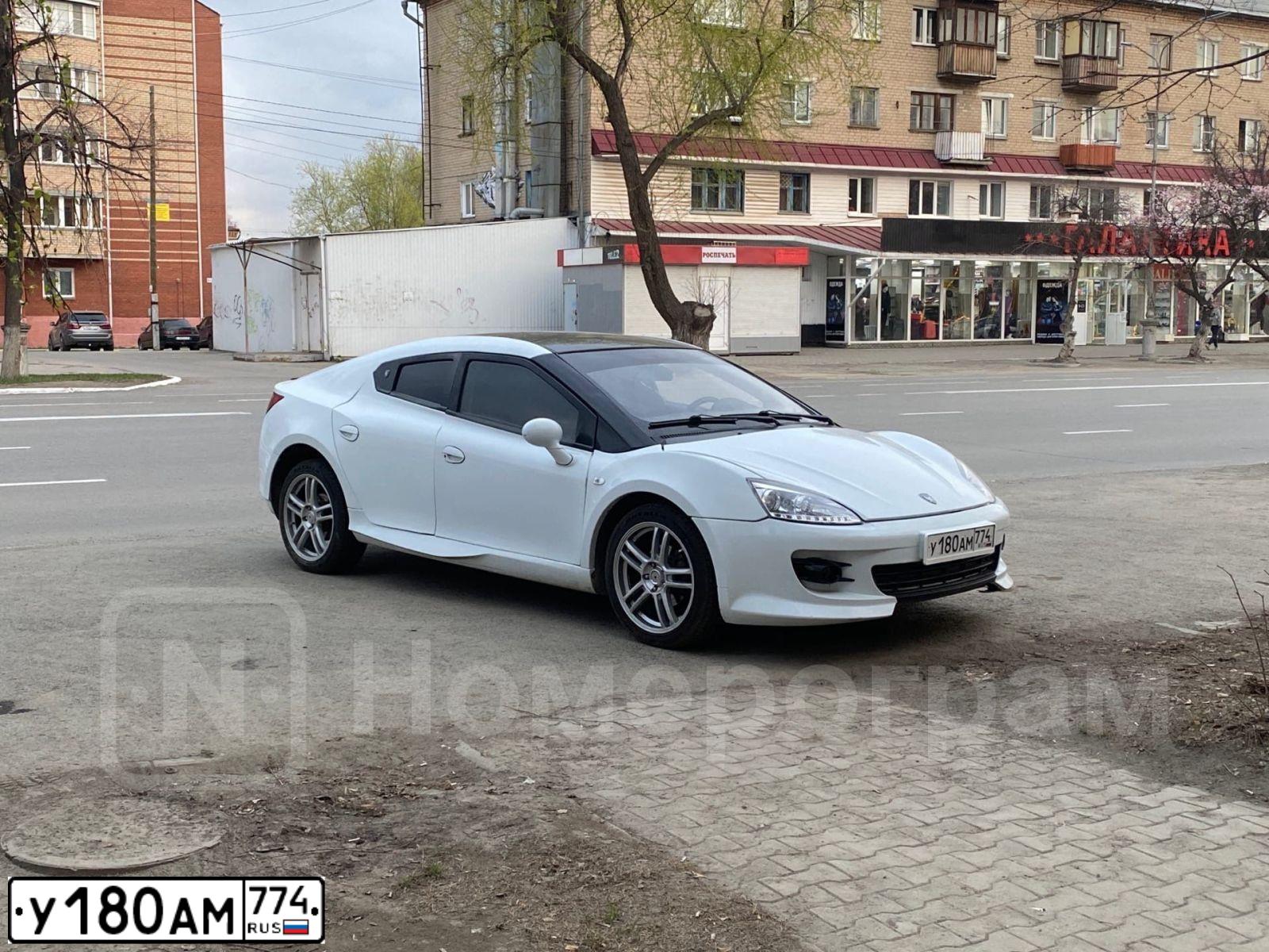 Фото автомобиля TAGAZ AQUILA, 2013 — госномер У180АМ774. Цвет: Белый