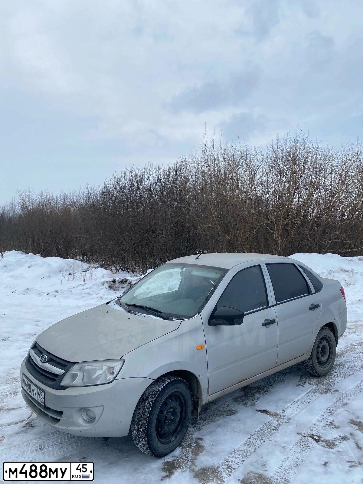 Фото автомобиля LADA 2190 GRANTA, 2015 — госномер М488МУ45. Цвет: Серебристый