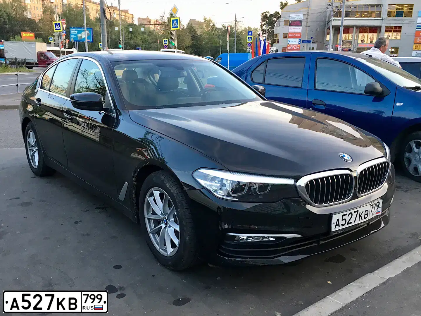 Фото автомобиля BMW 520I, 2018 — госномер Е101УМ790