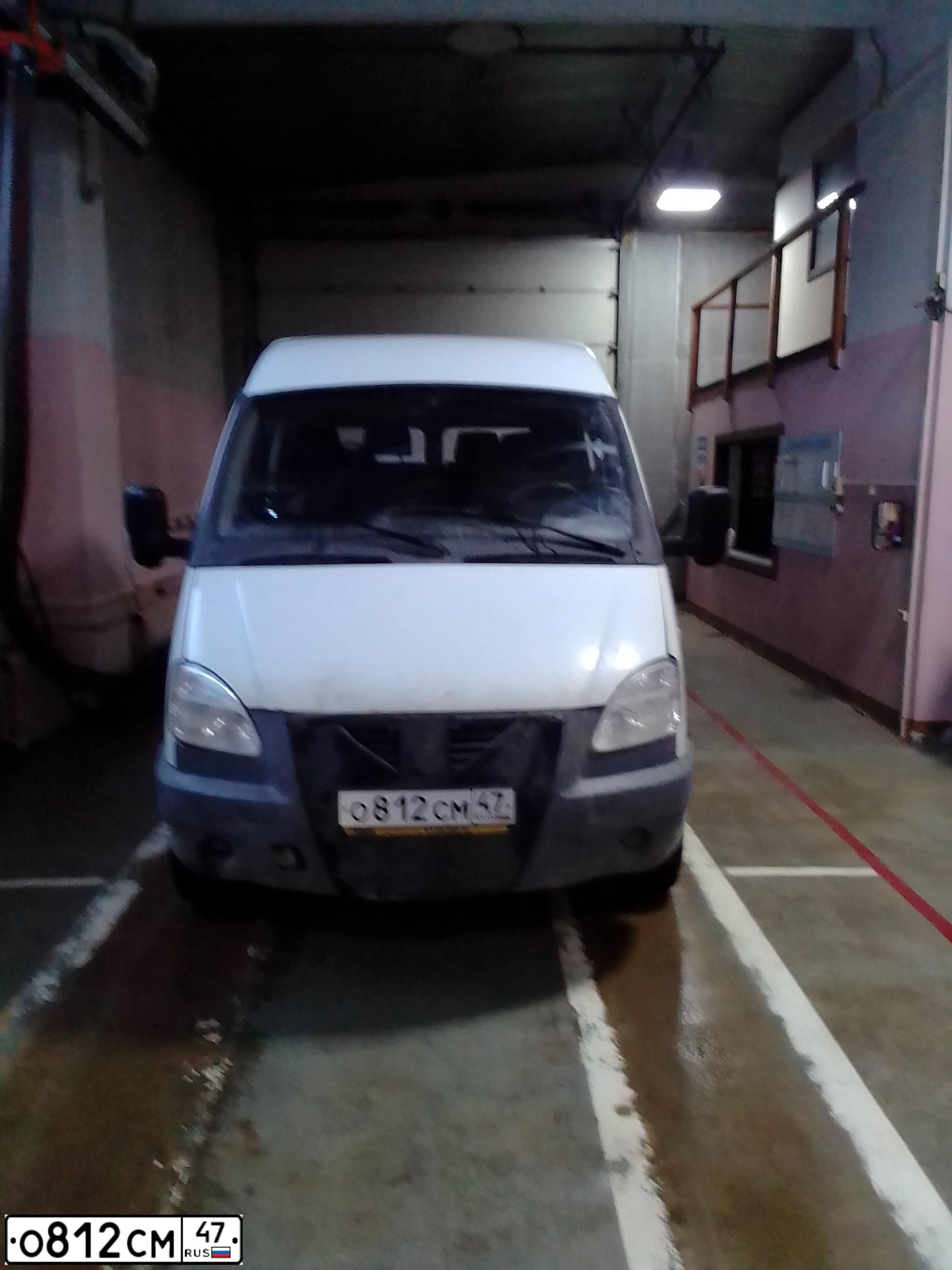 Фото автомобиля GAZ 3302 EL, 2017 — госномер О812СМ47. Цвет: Белый