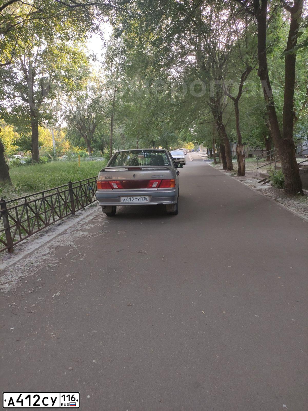 Фото автомобиля LADA 2115, 2007 — госномер А685РК12