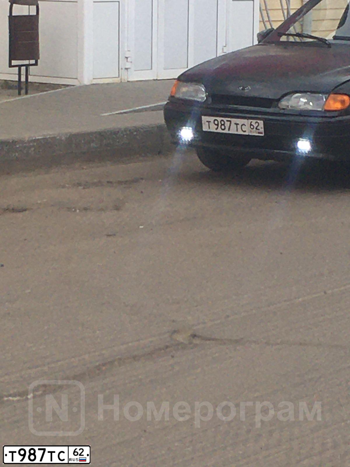 Фото автомобиля LADA 2114 SAMARA, 2007 — госномер Т987ТС62. Цвет: ГРАФИТОВЫЙ МЕТАЛЛИК