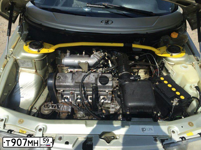 Фото автомобиля LADA 2110, 2004 — госномер У256ЕК55. Цвет: СЕРЕБРИСТО-БЕЖЕВЫЙ