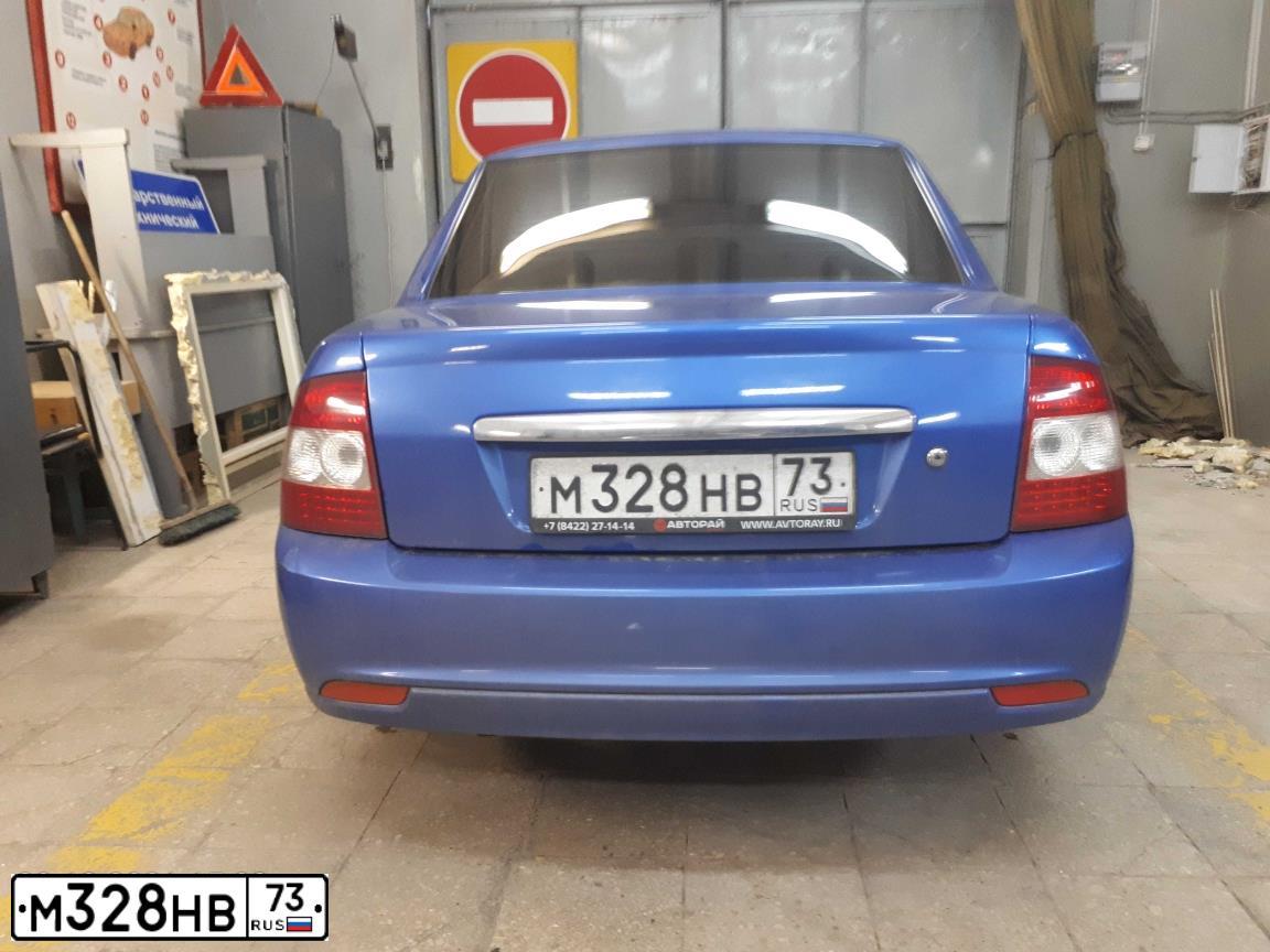 Фото автомобиля LADA 2170 PRIORA, 2017 — госномер М328НВ73. Цвет: ЯРКО-СИНИЙ