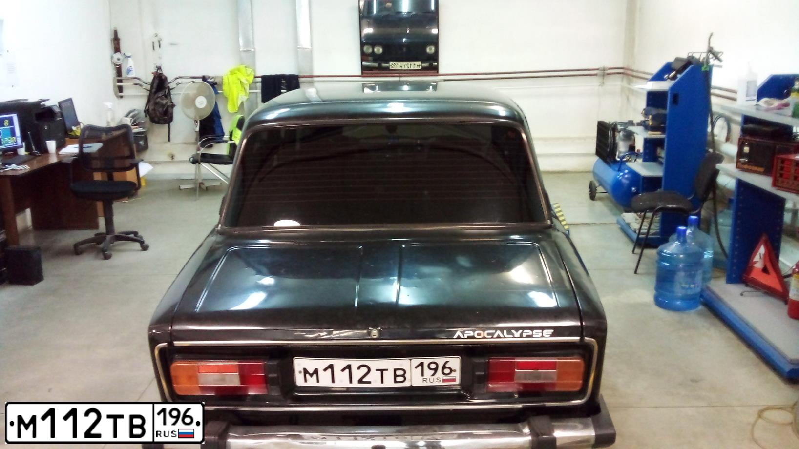 Фото автомобиля LADA 2106 LADA, 1991 — госномер М112ТВ196. Цвет: ЧЕРНЫЙ