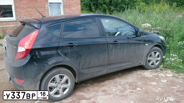 Фото автомобиля HYUNDAI SOLARIS, 2014 — госномер У337ВР18. Цвет: ЧЕРНЫЙ