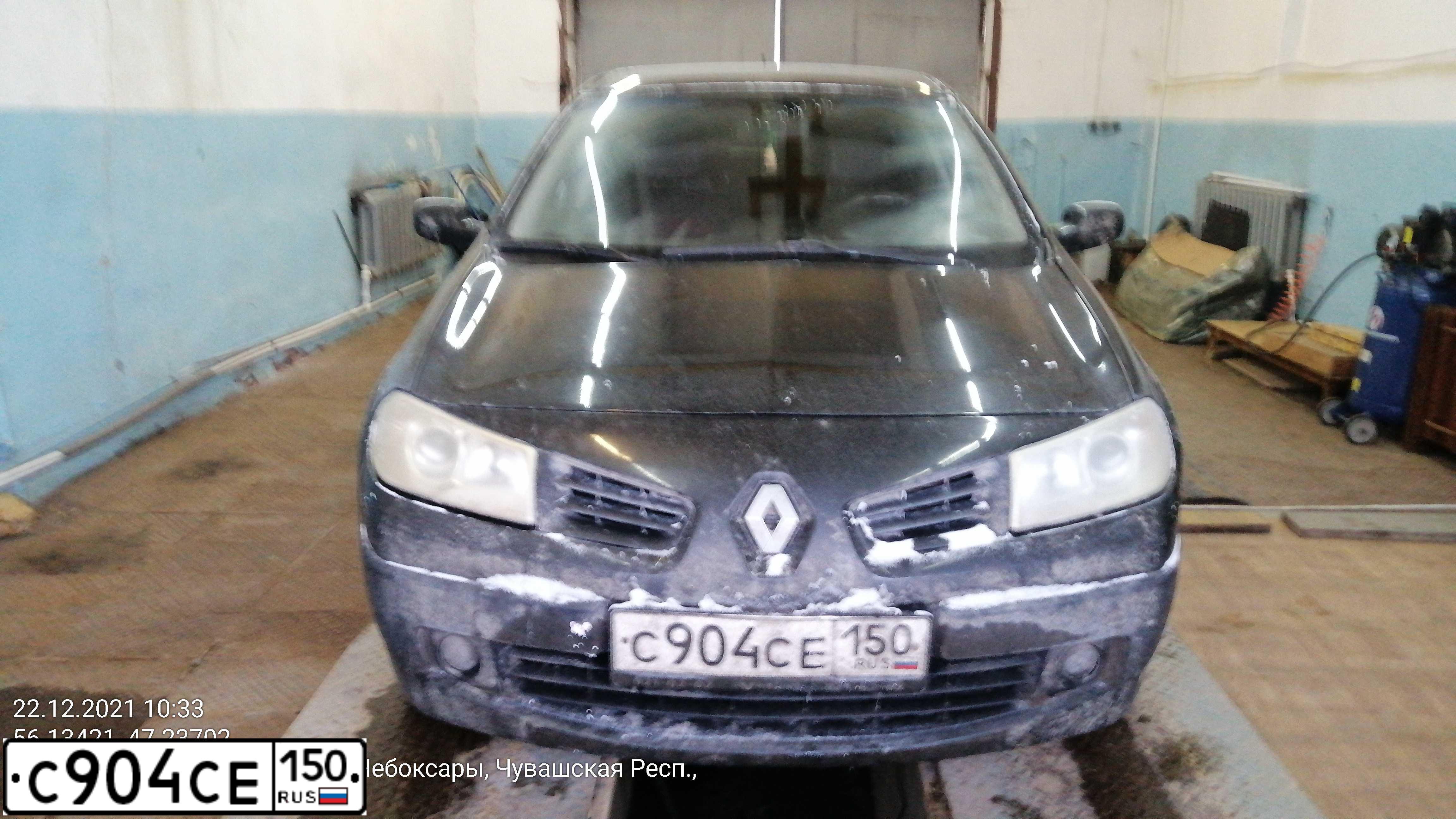 Фото автомобиля RENAULT MEGANE, 2008 — госномер С904СЕ150. Цвет: ЧЕРНЫЙ