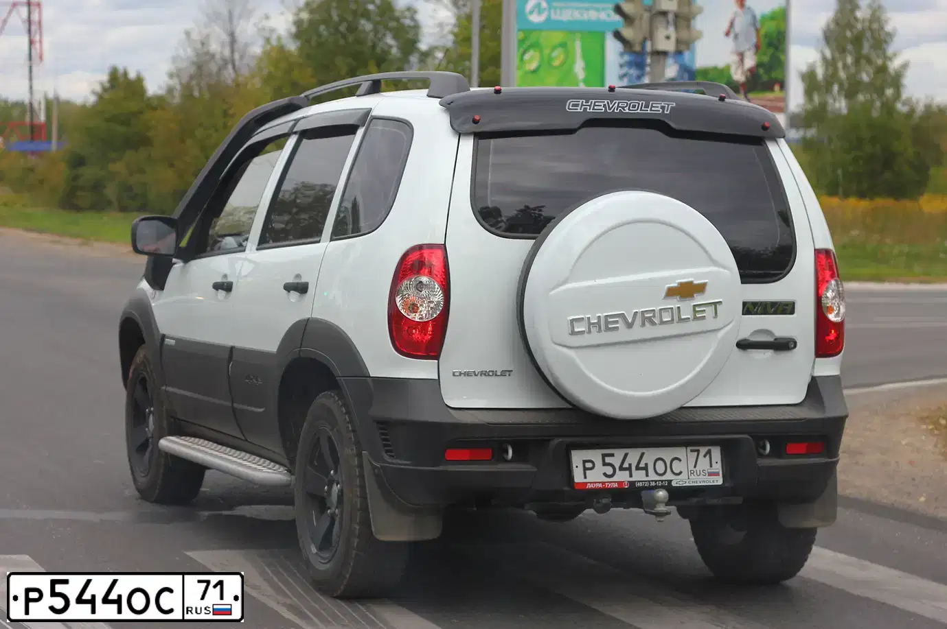 Фото автомобиля SKODA OCTAVIA, 2008 — госномер Х819МО47. Цвет: ТЕМНО-СЕРЫЙ