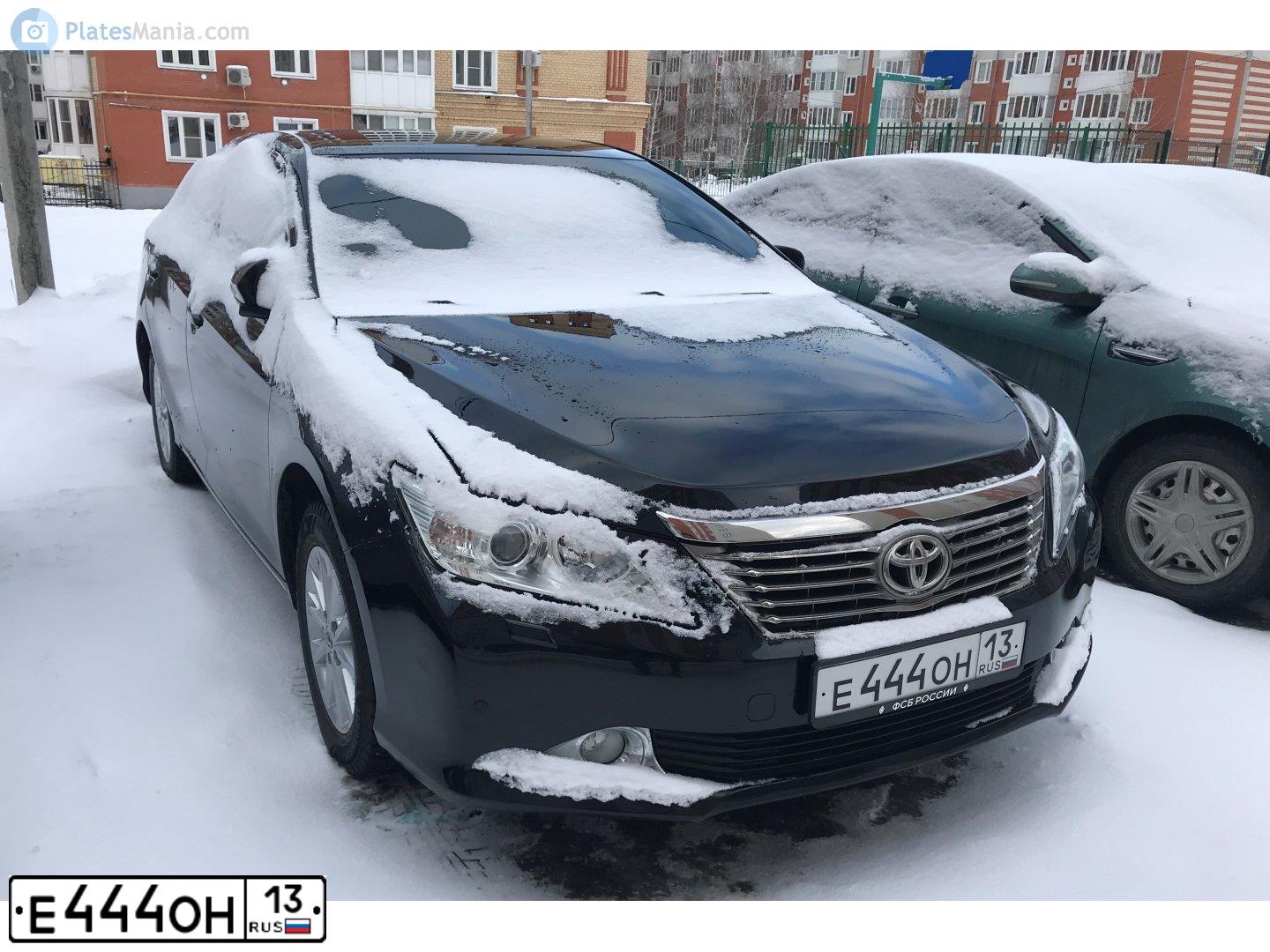 Фото автомобиля TOYOTA CAMRY, 2013 — госномер А653ХС33. Цвет: ЧЕРНЫЙ МЕТАЛЛИК