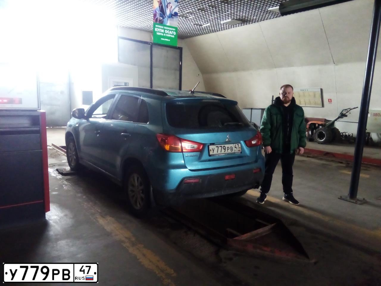 Фото автомобиля MITSUBISHI ASX, 2012 — госномер Р918УО198