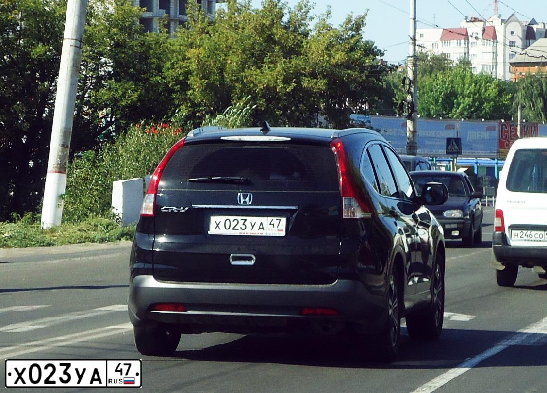 Фото автомобиля HONDA CR-V, 2014 — госномер Х023УА47. Цвет: ЧЕРНЫЙ