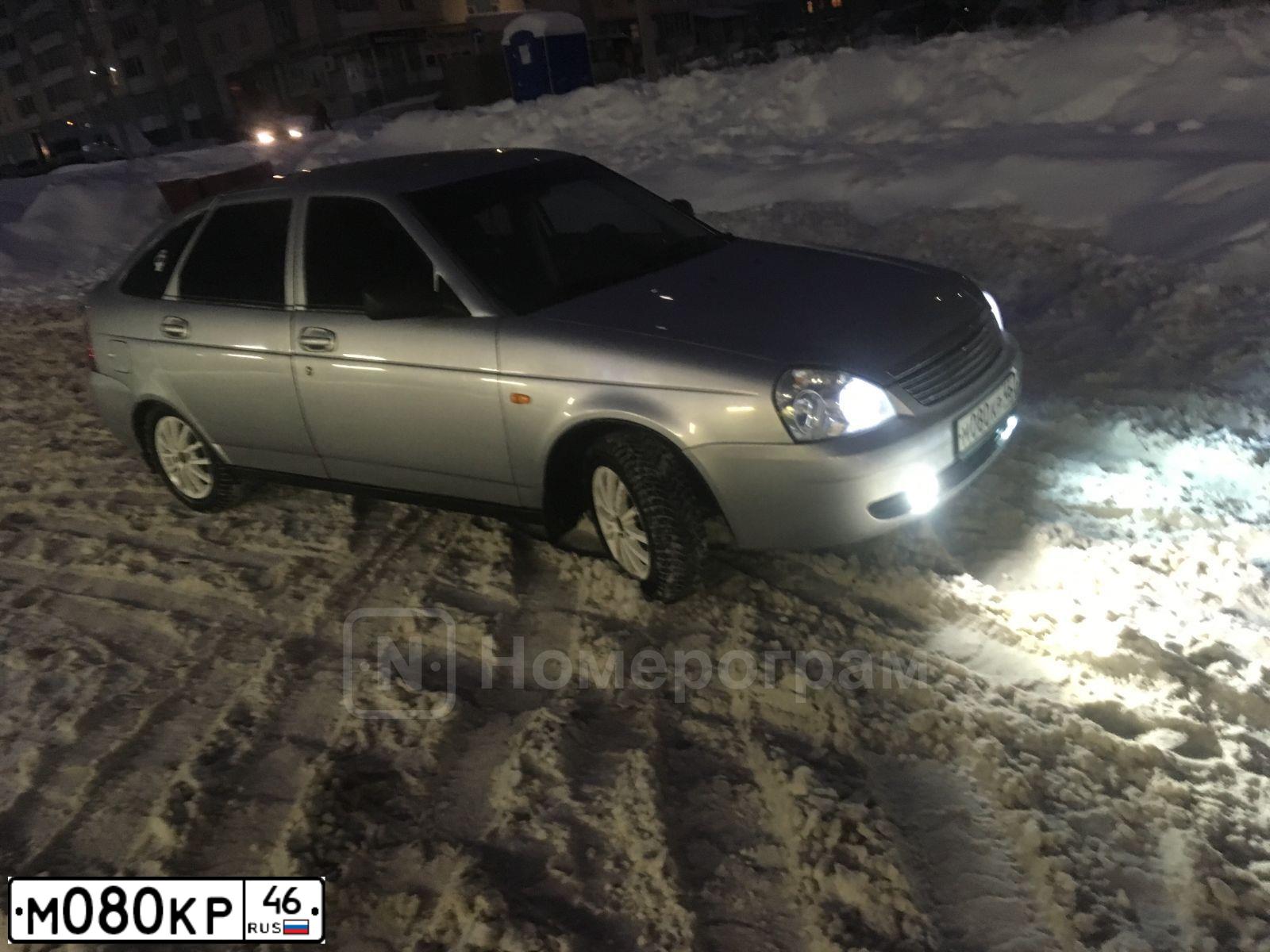 Фото автомобиля LADA 2172 PRIORA, 2008 — госномер К815УМ33. Цвет: СВЕТЛО-СЕРЕБРИСТЫЙ МЕТАЛЛ