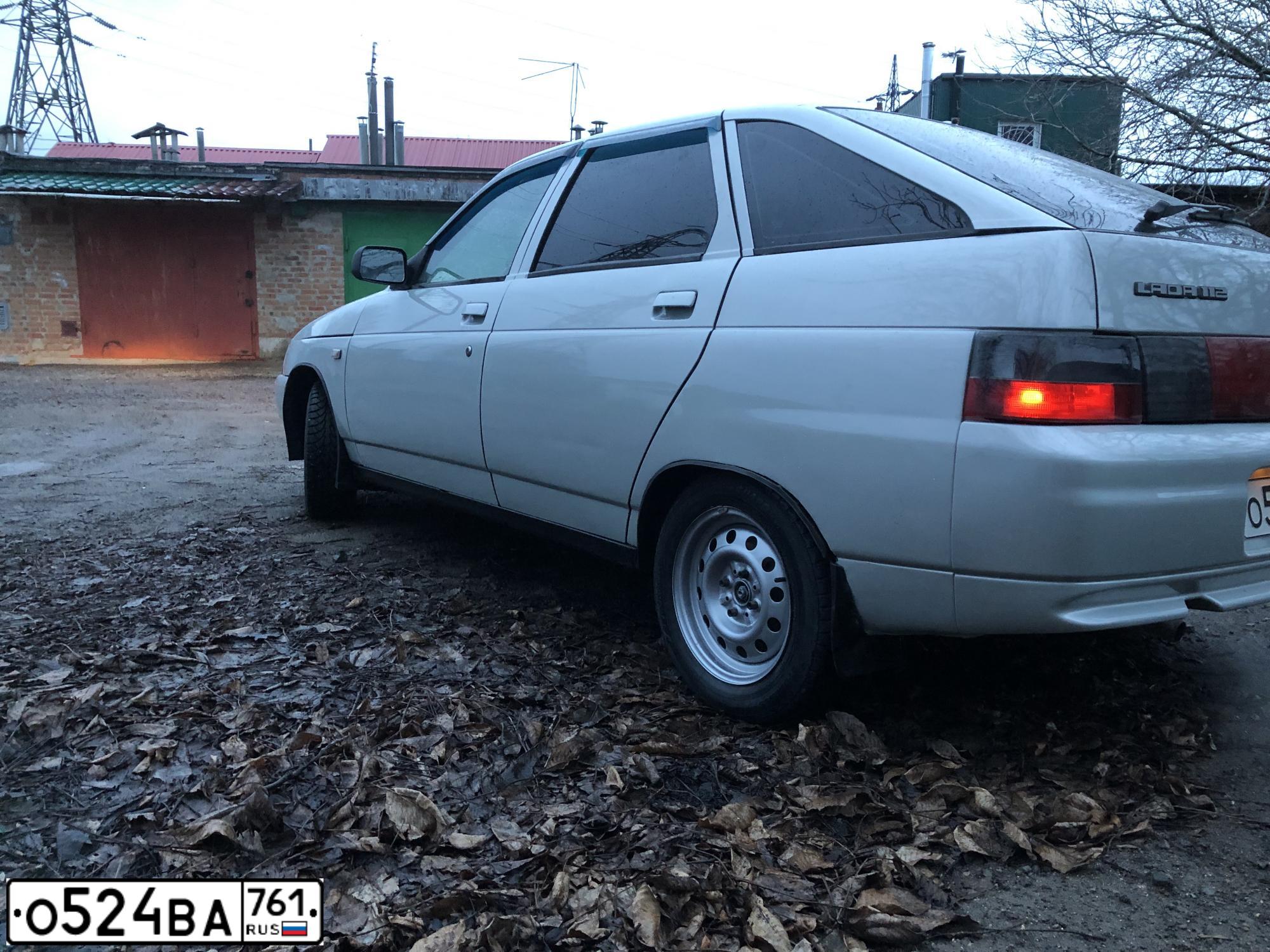 Фото автомобиля LADA 2112, 2004 — госномер В180АМ185
