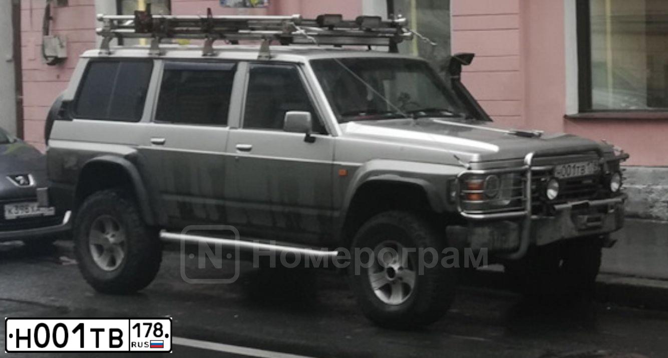 Фото автомобиля НИССАН PATROL, 1995 — госномер Н001ТВ178