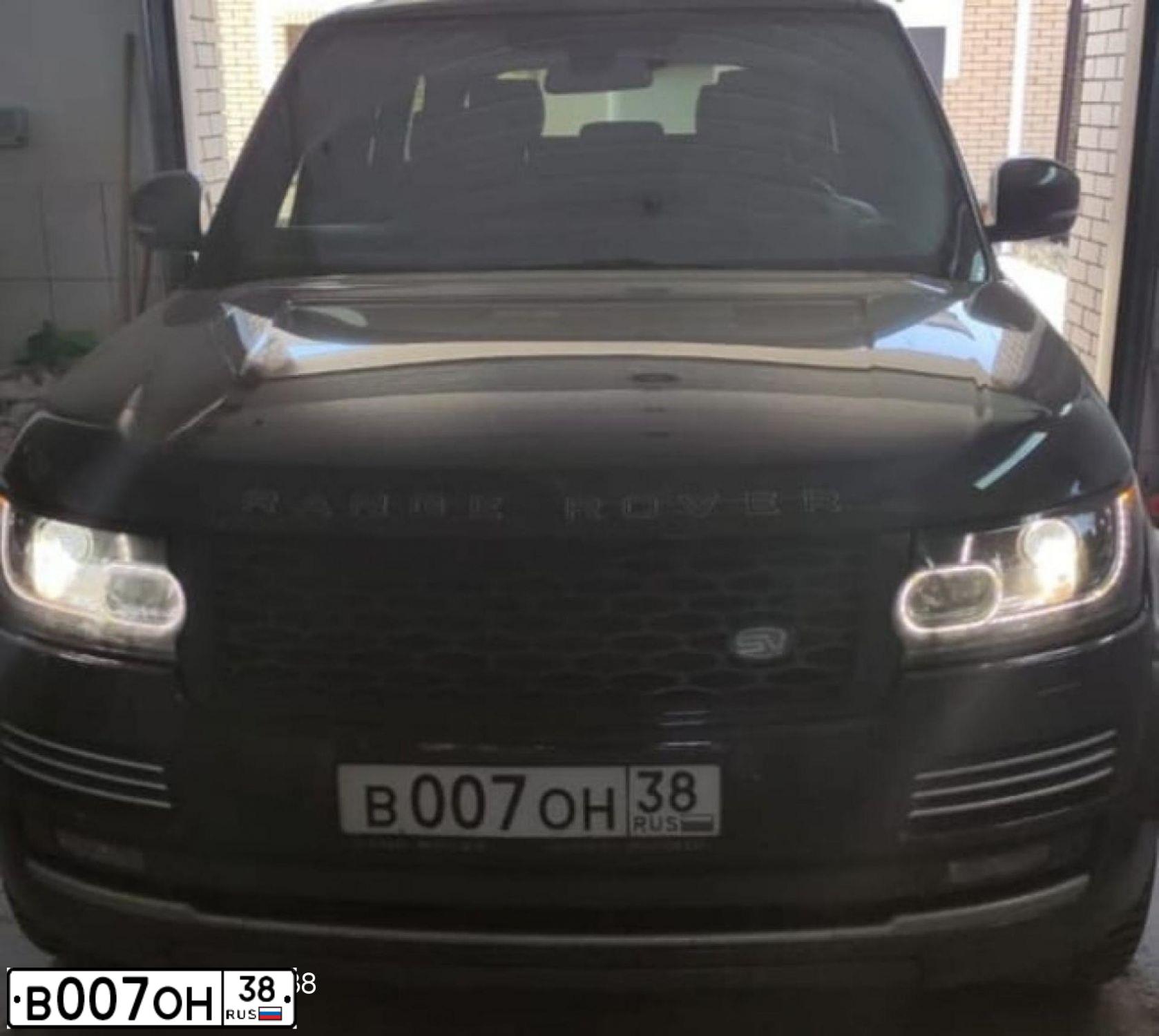 Фото автомобиля BMW X5, 2004 — госномер В007ОН38. Цвет: СЕРЫЙ