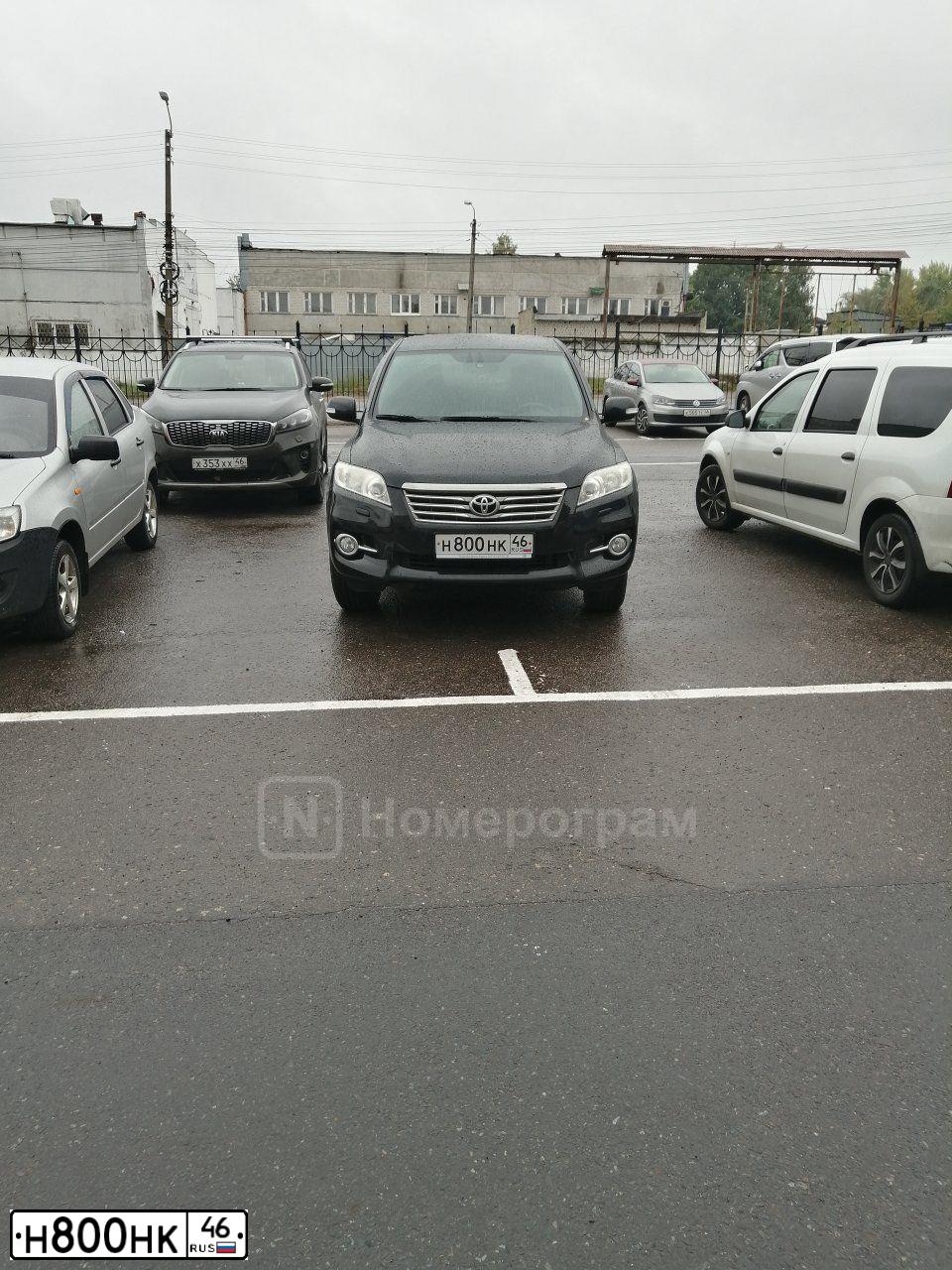 Фото автомобиля TOYOTA RAV4, 2012 — госномер Н514МХ136. Цвет: ЧЕРНЫЙ