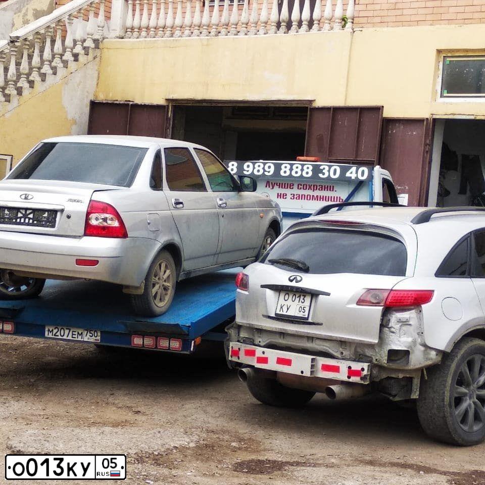 Фото автомобиля INFINITI QX70 /FX/, 2006 — госномер О013КУ05. Цвет: Серебристый