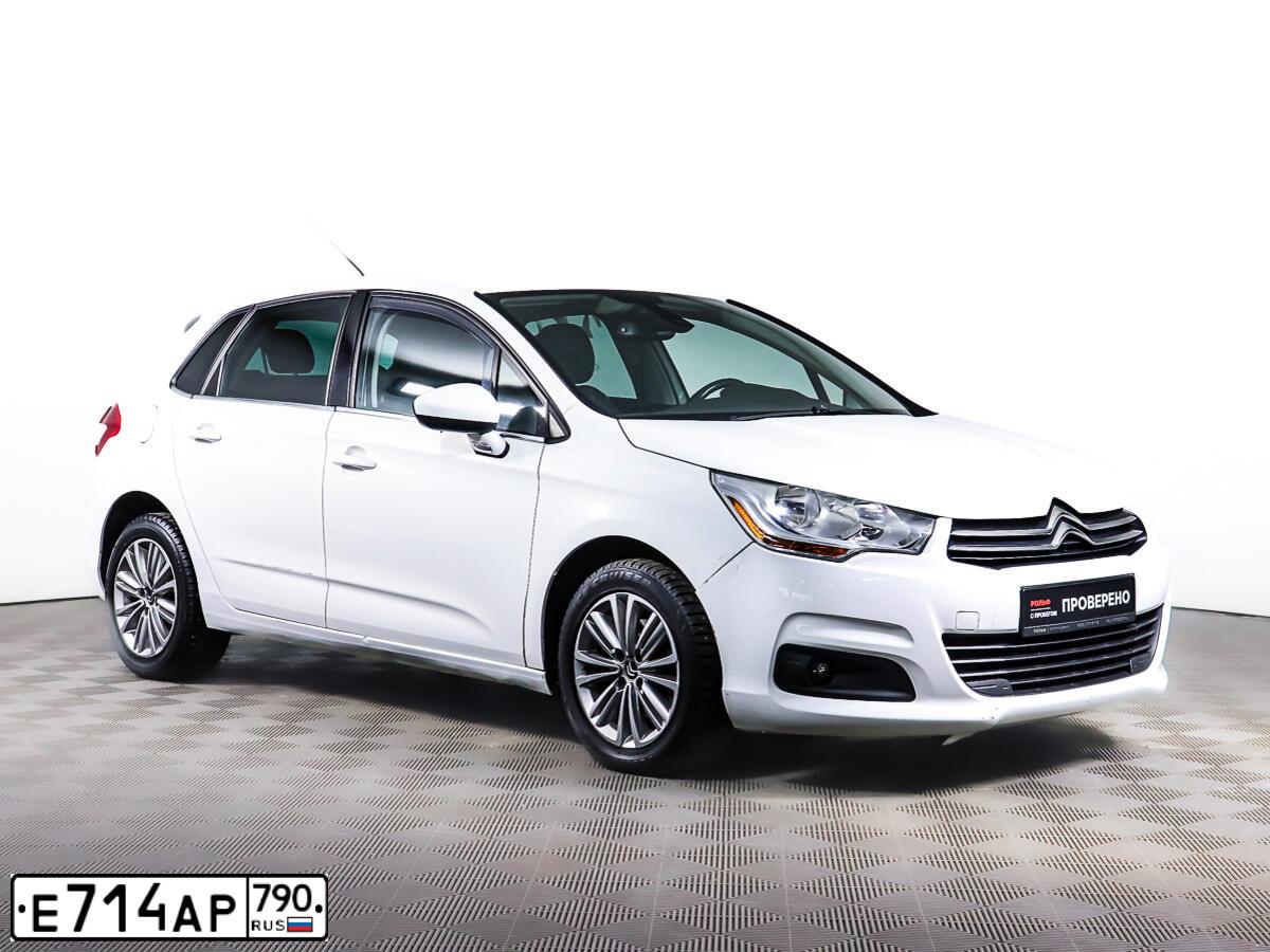 Фото автомобиля CITROEN C4, 2011 — госномер М575ЕМ777. Цвет: Белый