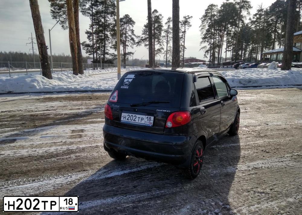 Фото автомобиля DAEWOO MATIZ, 2010 — госномер Н262АО159. Цвет: Бледно-Черный