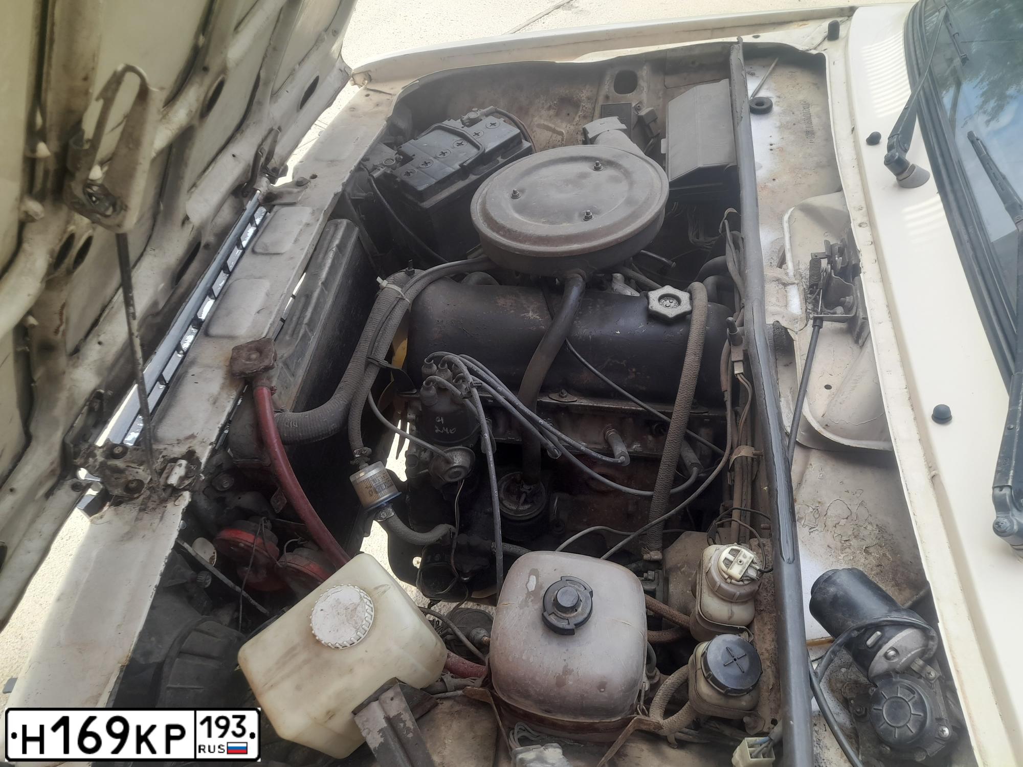 Фото автомобиля LADA 2107 LADA, 2001 — госномер В840АК161. Цвет: Белый