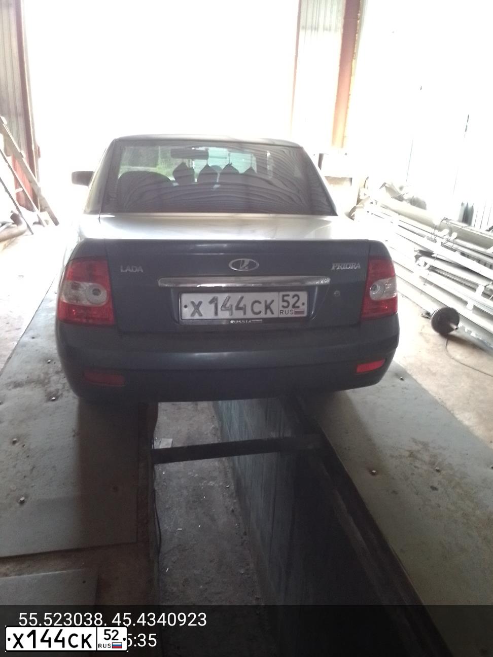 Фото автомобиля LADA 2170 PRIORA, 2008 — госномер Н050УВ68. Цвет: Серо-сине-зеленый