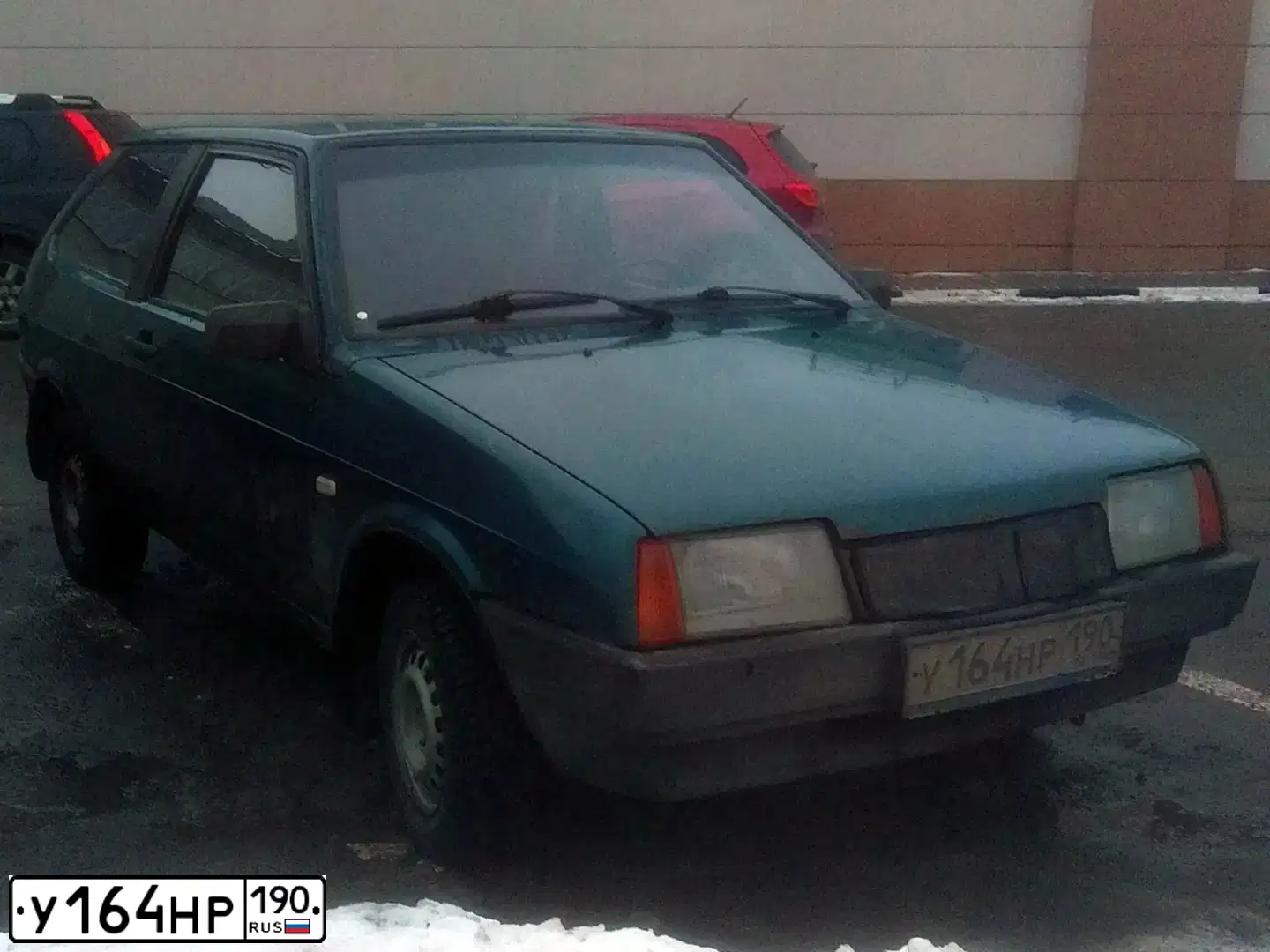 Фото автомобиля LADA 2108 SAMARA, 1998 — госномер Х734УР77. Цвет: СЕРЫЙ