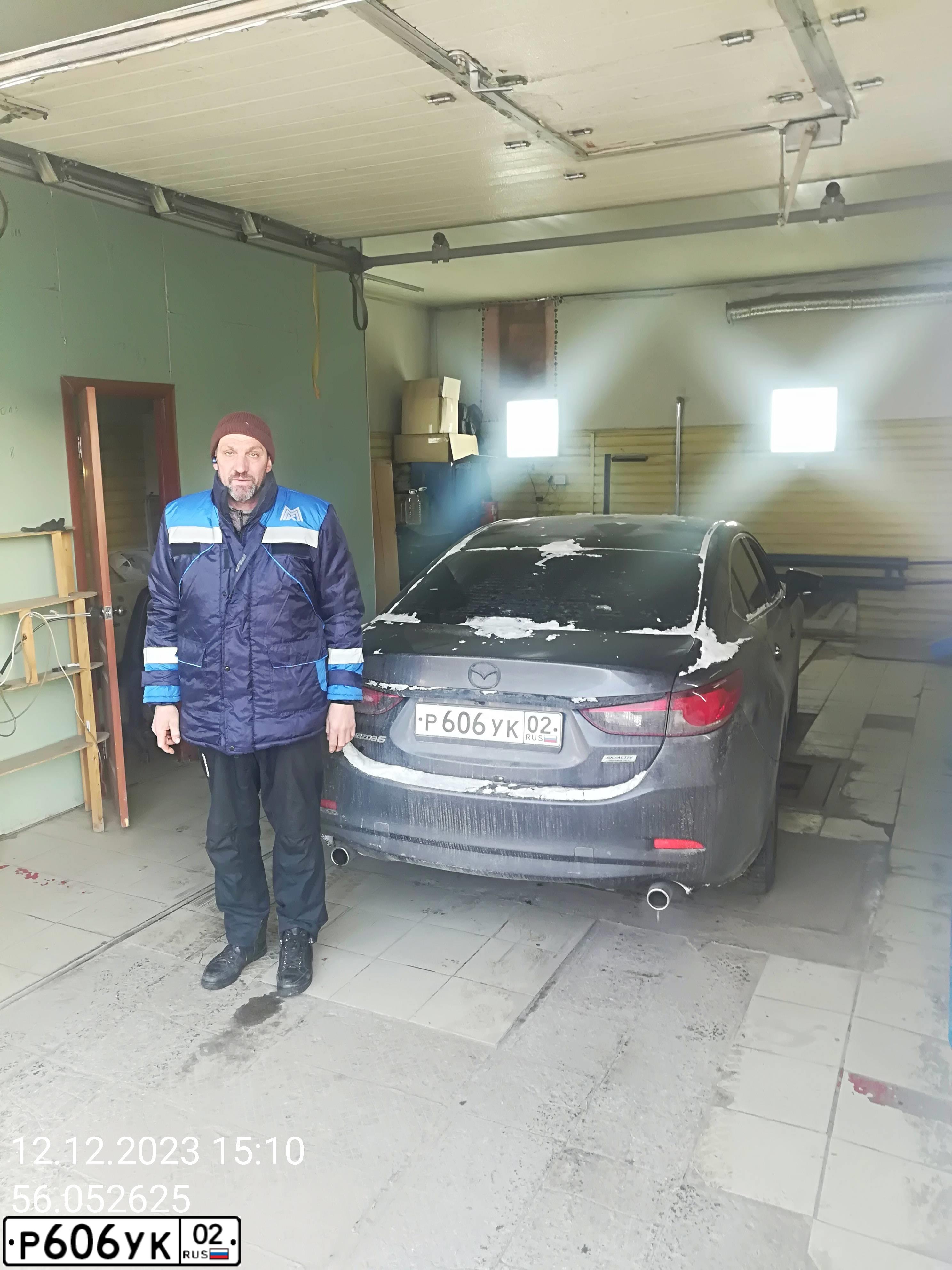 Фото автомобиля VAZ 2106 LADA, 1999 — госномер Р606УК02. Цвет: ЯРКО-БЕЛЫЙ