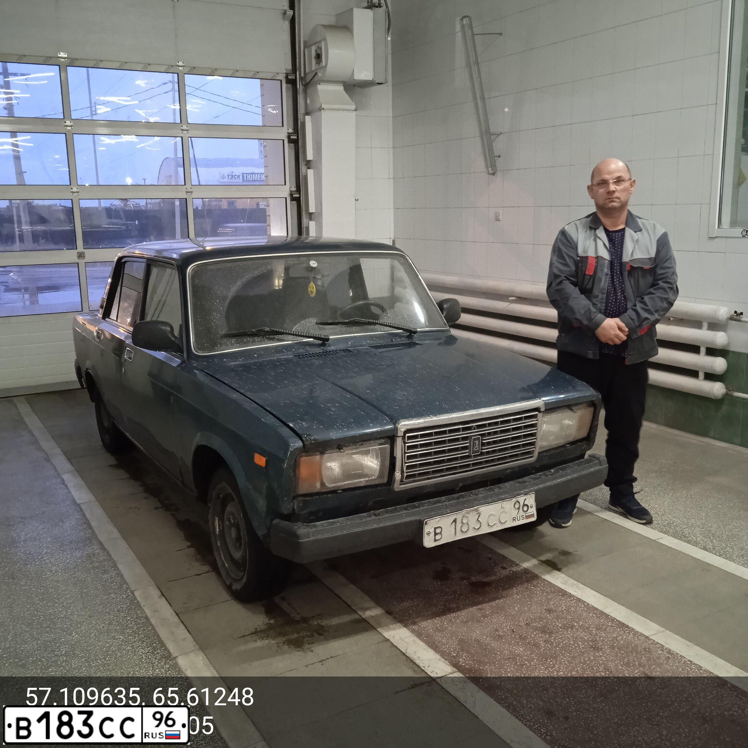 Фото автомобиля LADA 2107, 2005 — госномер Х174РН72