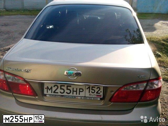 Фото автомобиля NISSAN MAXIMA, 2003 — госномер М255НР152. Цвет: СЕРЫЙ