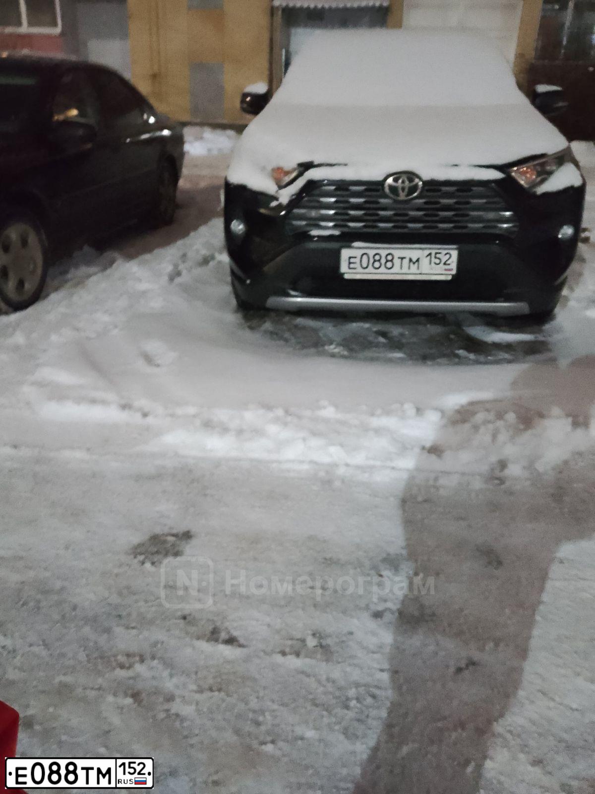 Фото автомобиля LADA 2172 PRIORA, 2010 — госномер О622ВУ797. Цвет: Сине-Черный