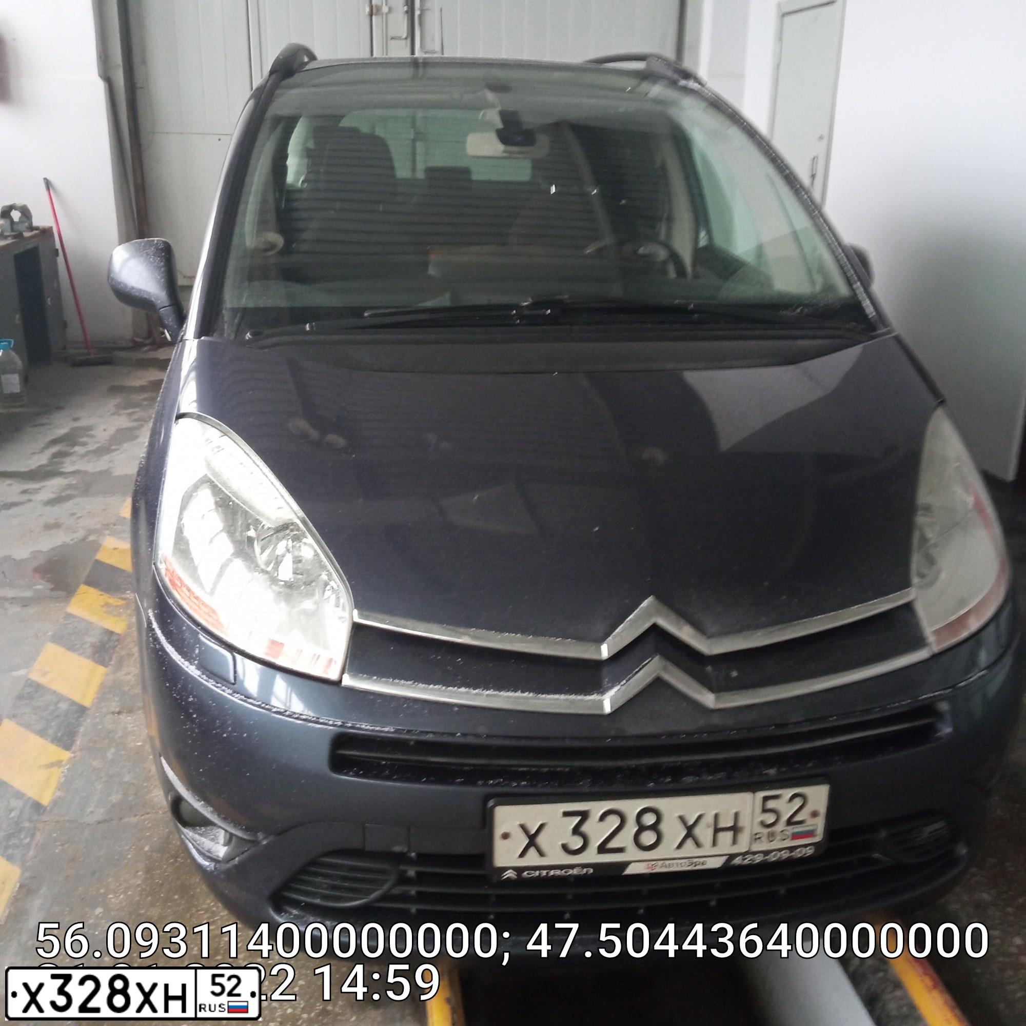 Фото автомобиля KIA SPECTRA, 2008 — госномер Т234ТМ33. Цвет: КРАСНЫЙ ПЕРЕЦ (КРАСНЫЙ)