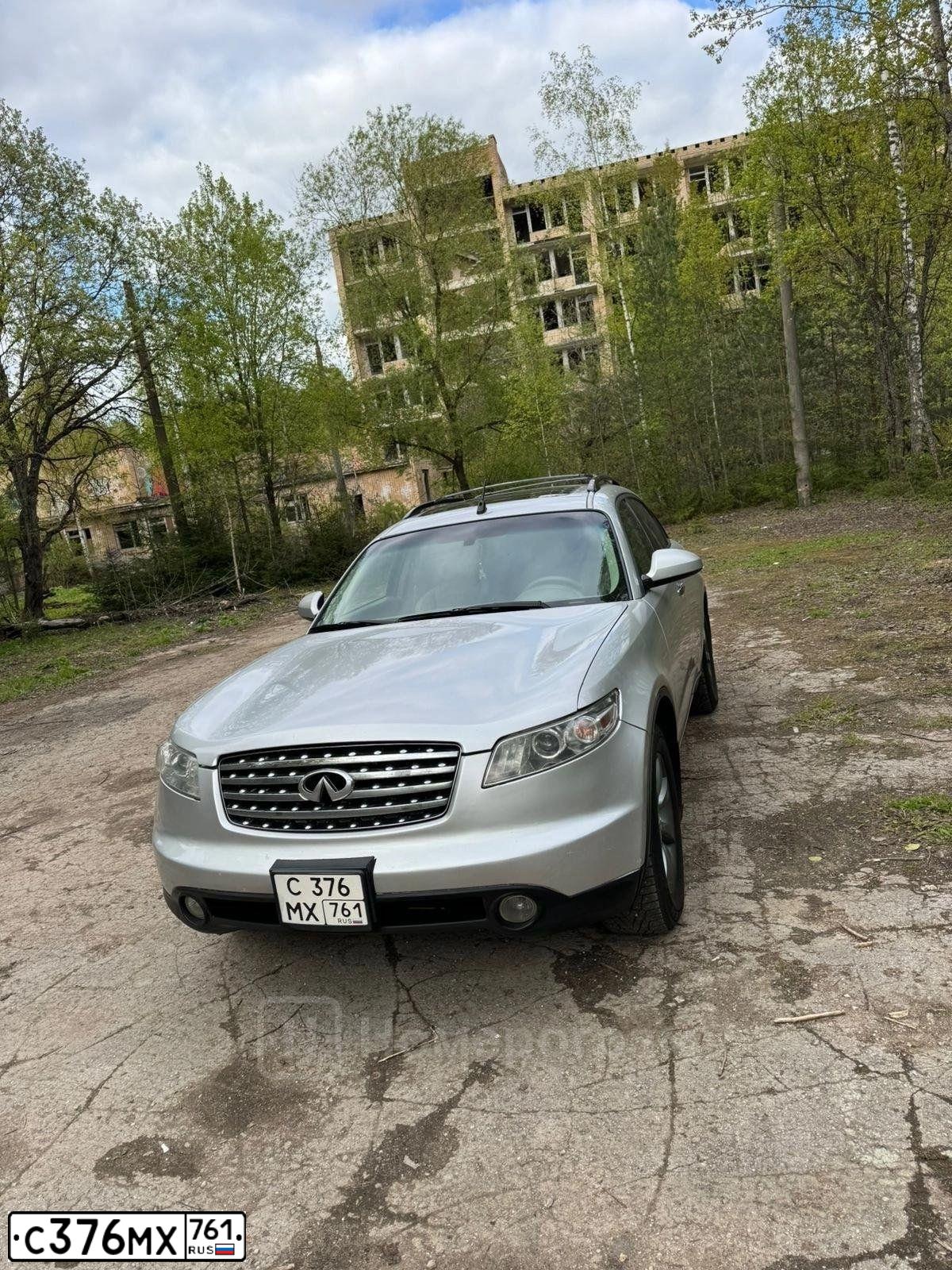 Фото автомобиля INFINITI QX70 /FX/, 2003 — госномер О444КО97. Цвет: СЕРЕБРИСТЫЙ
