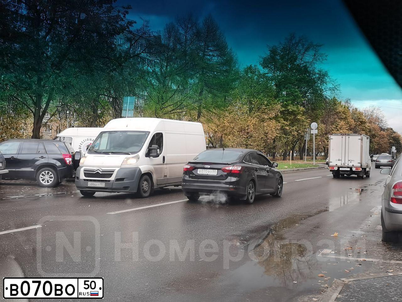 Фото автомобиля LADA 2108 SAMARA, 1995 — госномер В070ВО50. Цвет: ВИШНЕВЫЙ