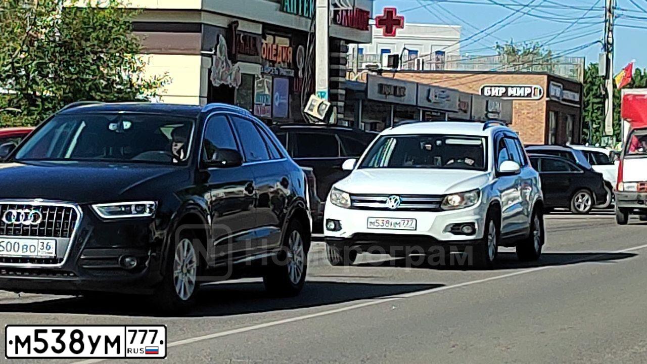 Фото автомобиля KIA RIO, 2016 — госномер С996ХЕ198. Цвет: ТЕМНО-СЕРЫЙ