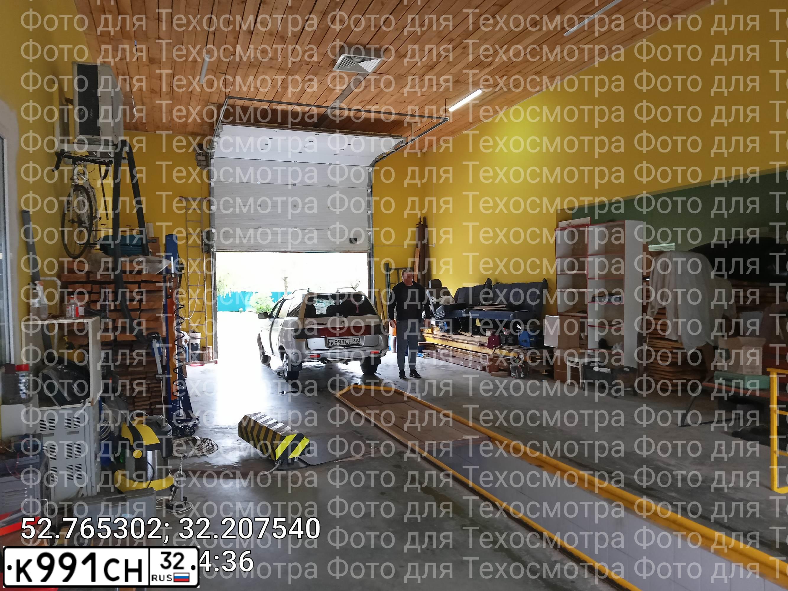 Фото автомобиля VAZ 2111 LADA, 2002 — госномер К991СН32. Цвет: СВЕТЛО-СЕРЕБРИСТЫЙ МЕТАЛЛ