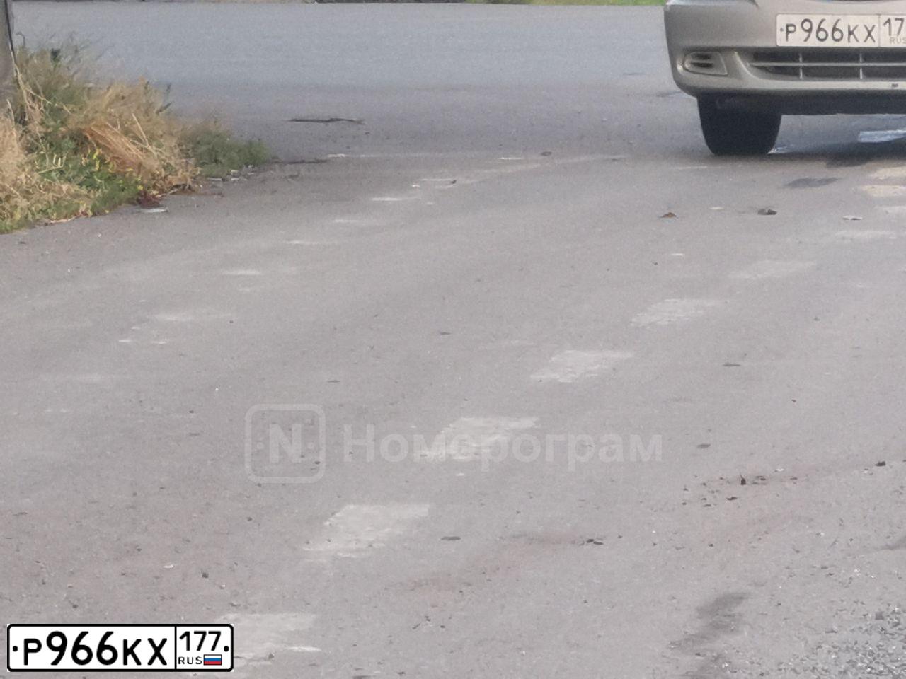 Фото автомобиля LADA 2112, 2004 — госномер С862МК67. Цвет: ЗОЛОТИСТЫЙ ТЕМНО-ЗЕЛЕНЫЙ