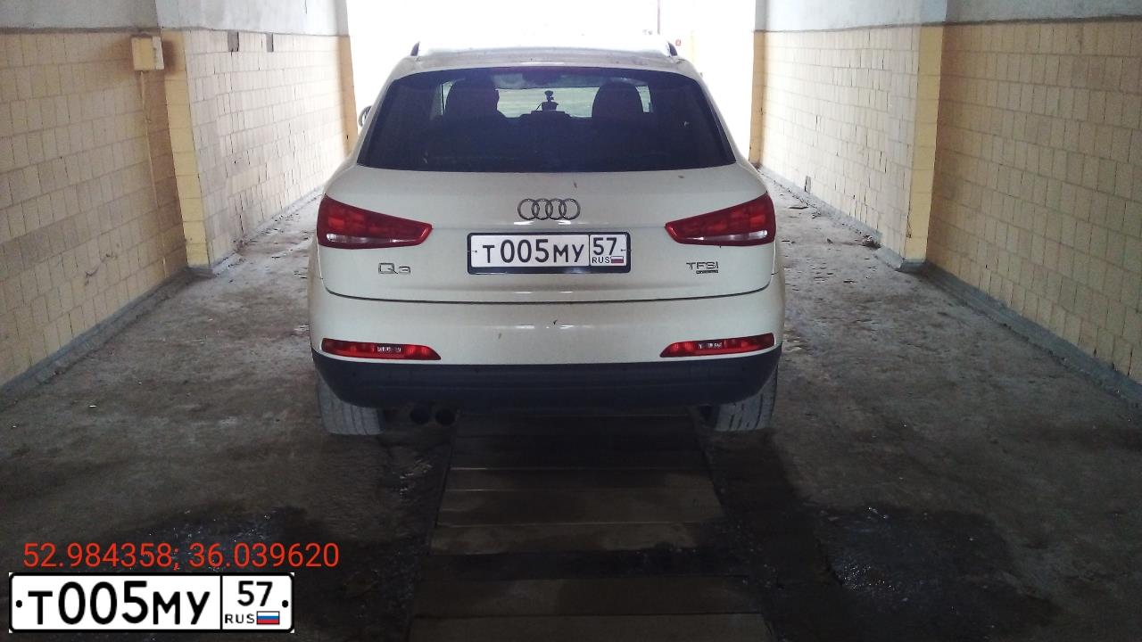 Фото автомобиля VOLKSWAGEN MULTIVAN, 2007 — госномер Т185АН57. Цвет: ЧЕРНЫЙ