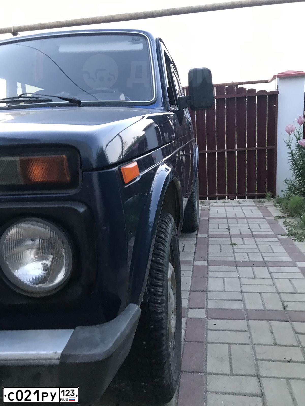 Фото автомобиля LADA 2121 NIVA, 2009 — госномер С021РУ123. Цвет: ТЕМНО-СИНИЙ