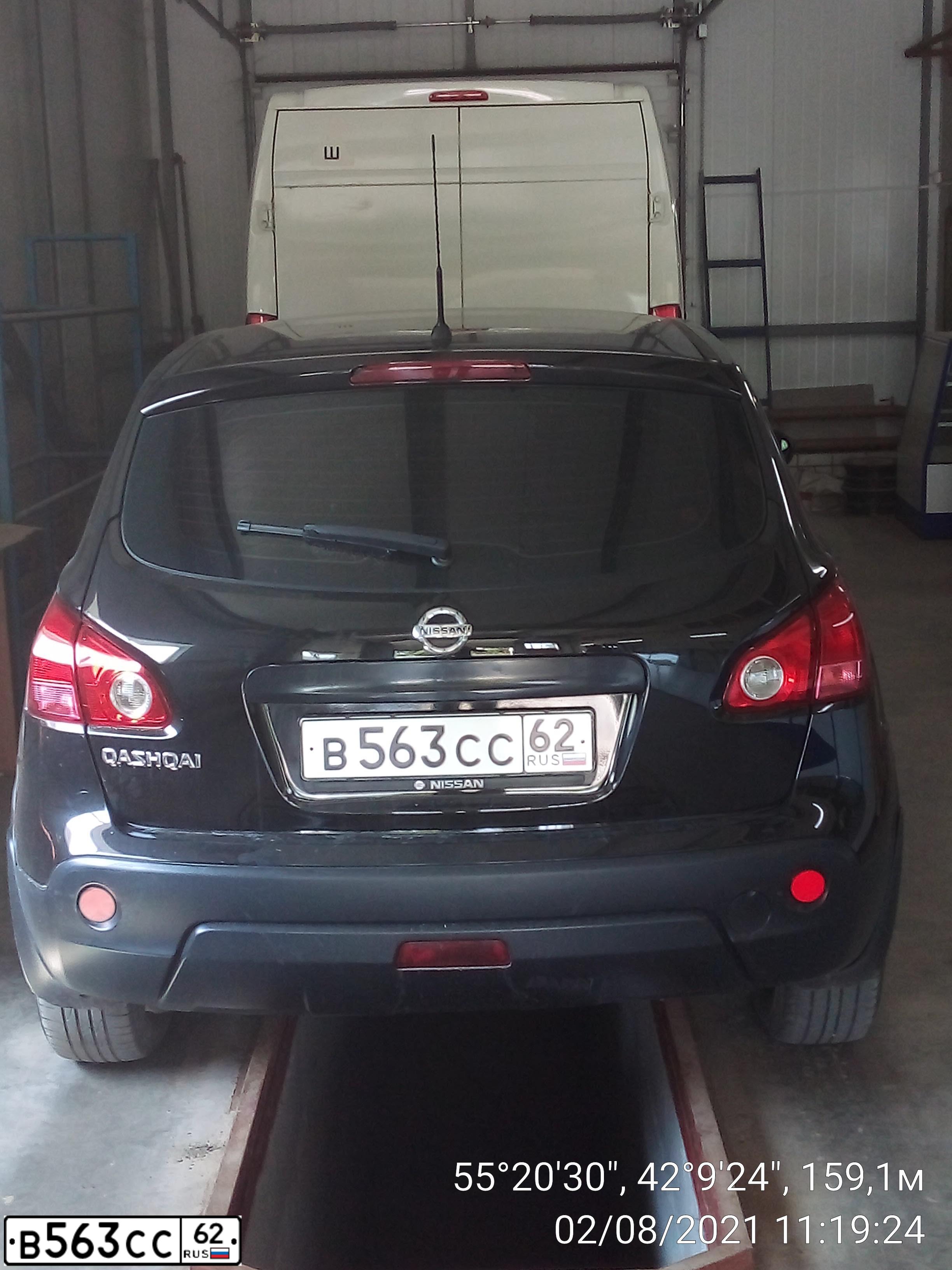 Фото автомобиля NISSAN QASHQAI, 2007 — госномер Т903КТ152. Цвет: ЧЕРНЫЙ