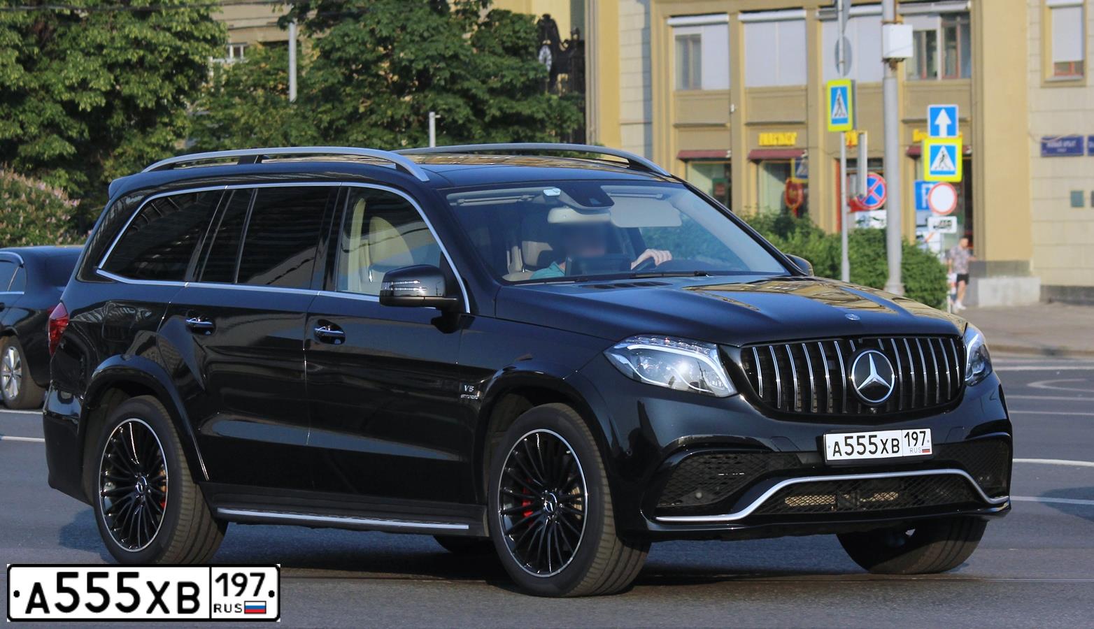 Фото автомобиля MERCEDES GL-KLASSE, 2014 — госномер А100ХН199. Цвет: ЧЕРНЫЙ