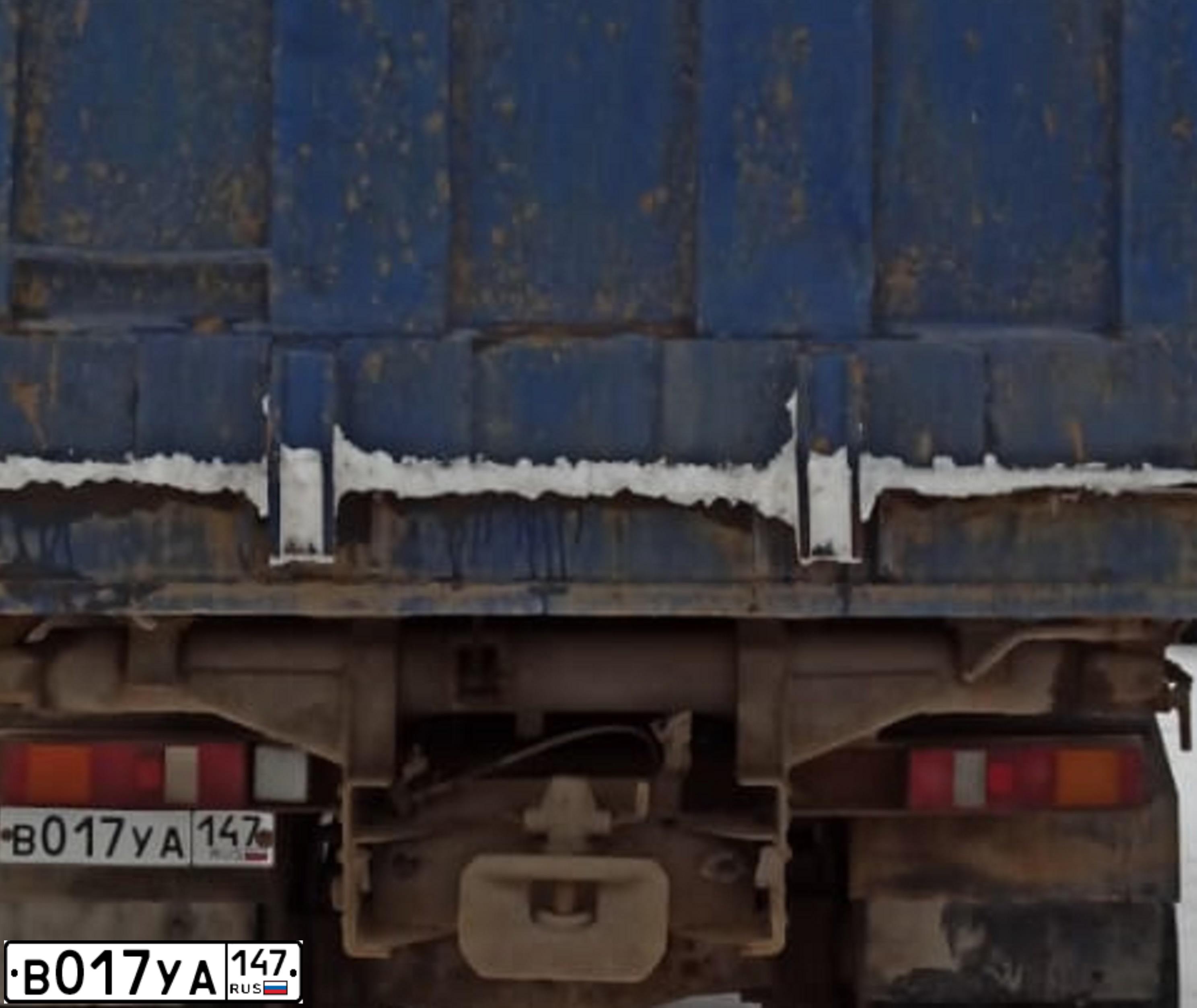 Фото автомобиля IVECO EUROTRAKKER/TRAKKER, 2002 — госномер Р200ХХ178. Цвет: Белый