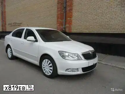 Фото автомобиля LADA 2105, 1994 — госномер Х819ЕВ50. Цвет: БЕЛЫЙ