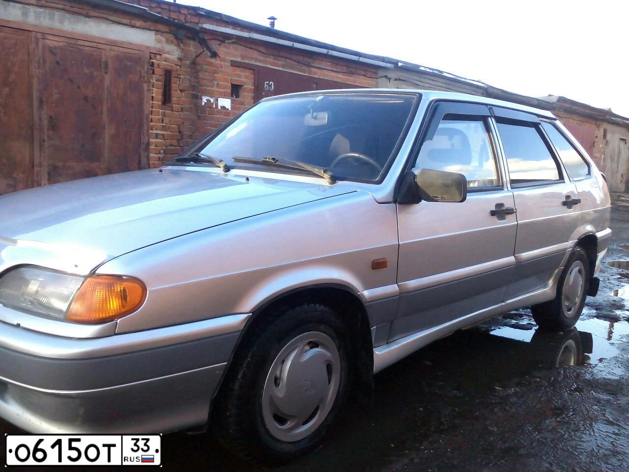Фото автомобиля LADA 2114 SAMARA, 2004 — госномер У174НА33. Цвет: СВЕТЛО СЕРЕБ МЕТАЛ
