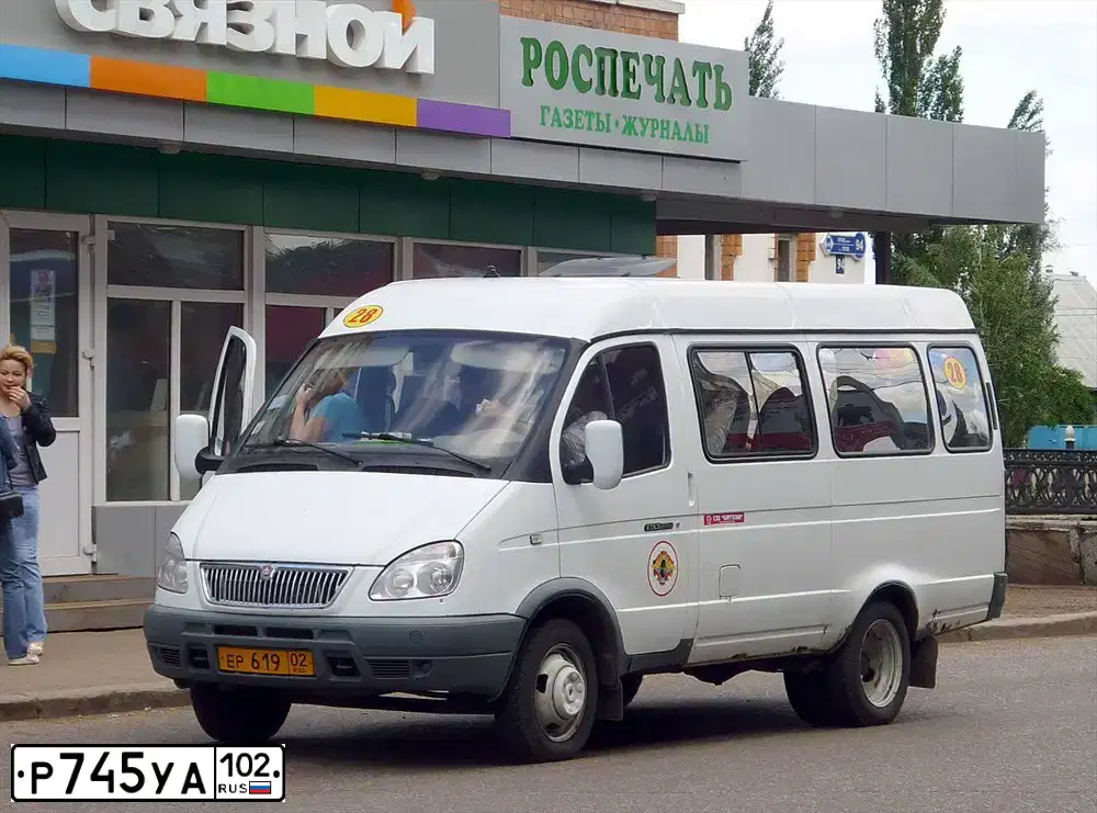 Фото автомобиля GAZ 3221 EL, 2006 — госномер Р745УА102. Цвет: Белый