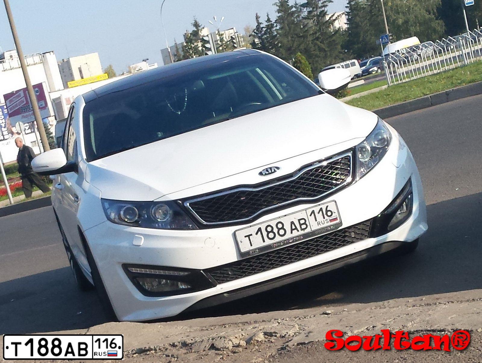 Фото автомобиля KIA MAGENTIS / OPTIMA, 2013 — госномер О152ЕТ32. Цвет: Белый